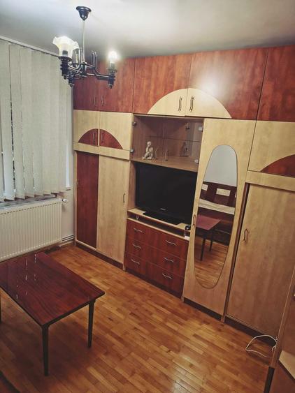Apartament cu 2 camere decomandat în Dosu Bricii