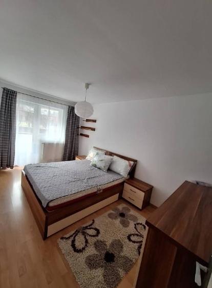 Apartament cu 2 camere decomandat, mobilat în Bună Ziua