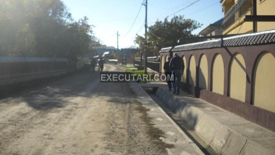 Casă individuală cu 4 camere cu Teren 400 Mp în Central