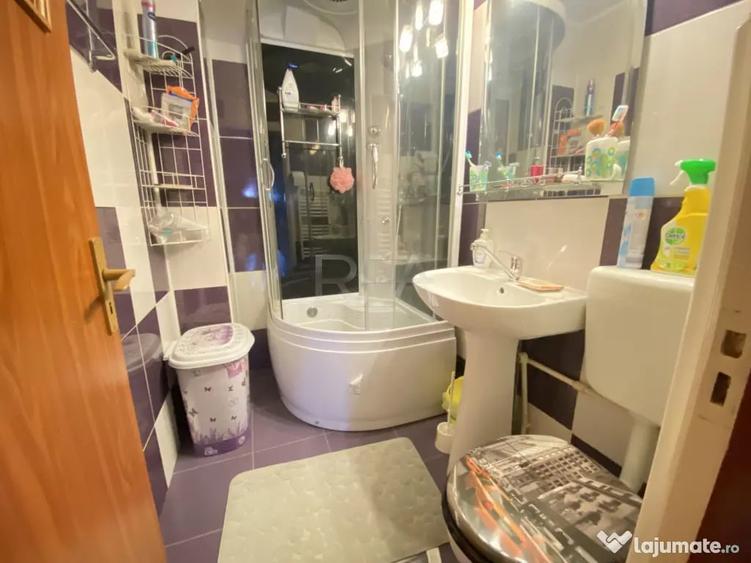 Apartament cu 4 camere decomandat în 13 Septembrie