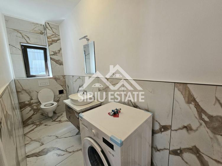 Duplex cu 4 camere cu Canalizare în Arhitecților - Calea Cisnădiei