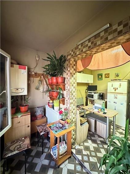 Apartament cu 2 camere decomandat, mobilat în Girocului