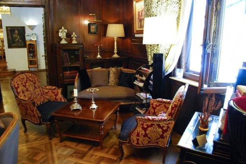Spațiu comercial, de 900 mp, în Magheru
