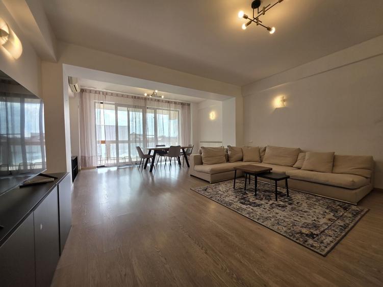 Apartament cu 3 camere decomandat, mobilat în Nord