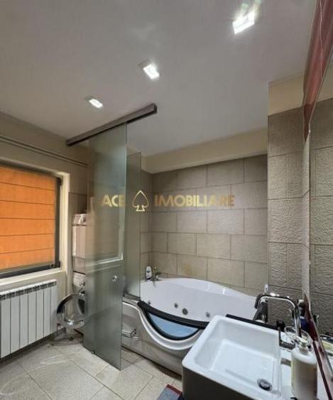 Apartament cu 4 camere decomandat, mobilat în Dorobanți