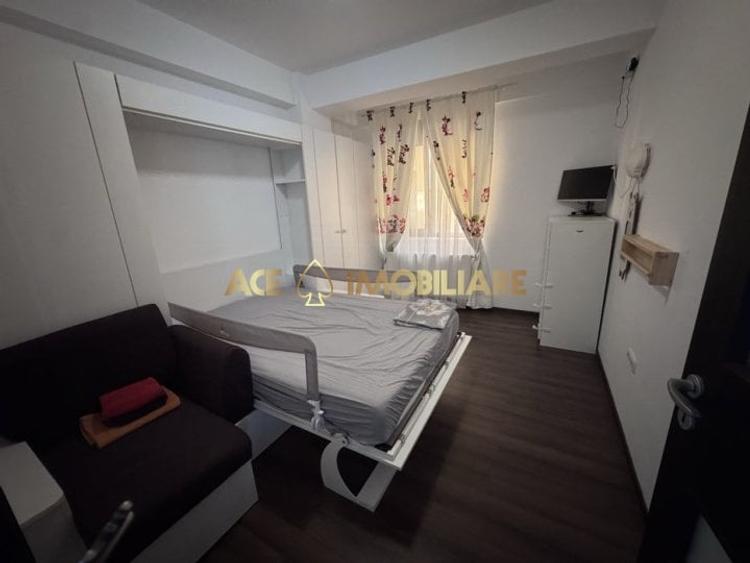 Apartament cu 3 camere decomandat, mobilat în Dămăroaia