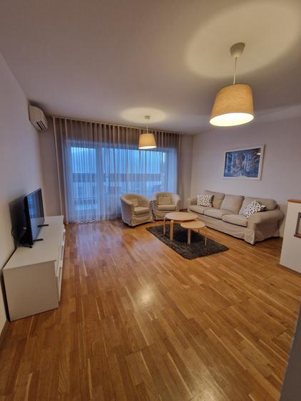 Apartament cu 2 camere semidecomandat în Dristor