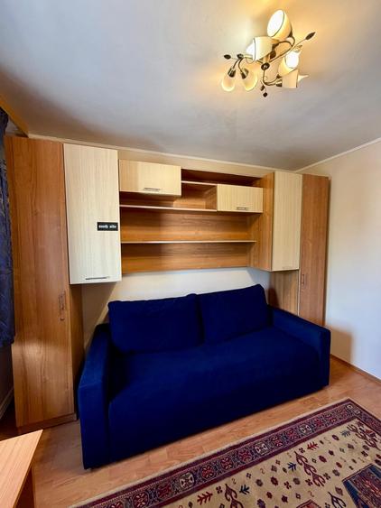 City Park Mall Tomis III Apartament 3 camere decomandat si parcare termen lung - 14