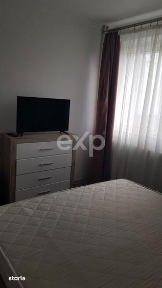 Apartament cu 2 camere semidecomandat, mobilat în Calea București