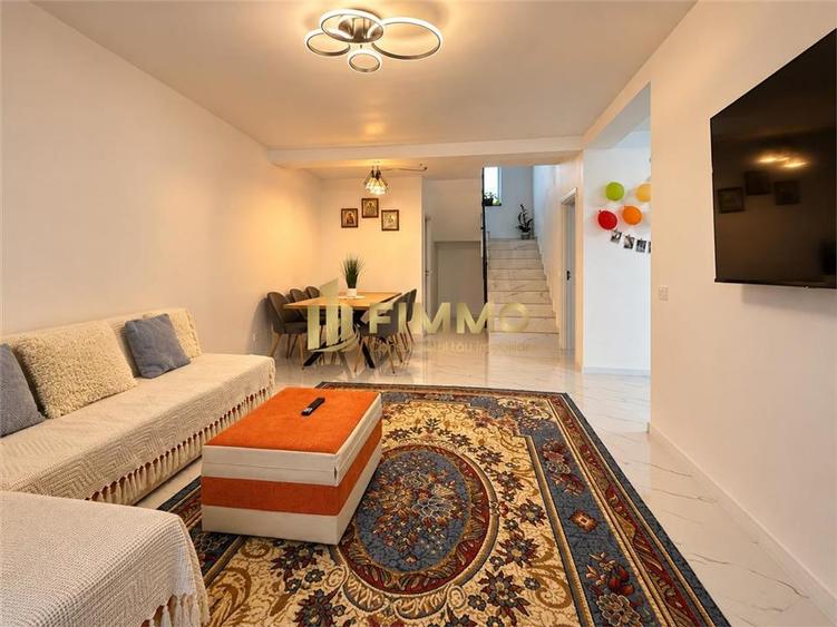 Duplex cu 4 camere cu Teren 300 Mp în Burdujeni