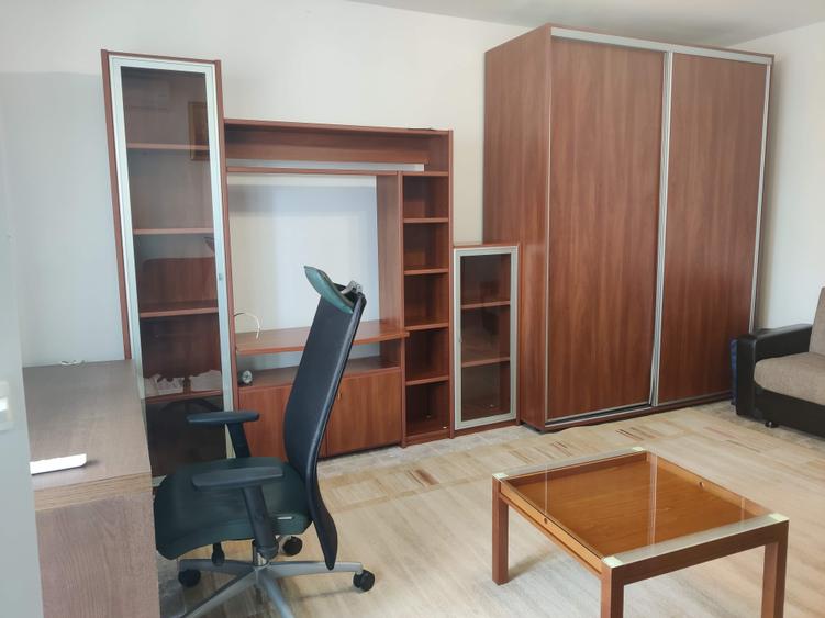 Apartament cu 2 camere decomandat în Nerva Traian