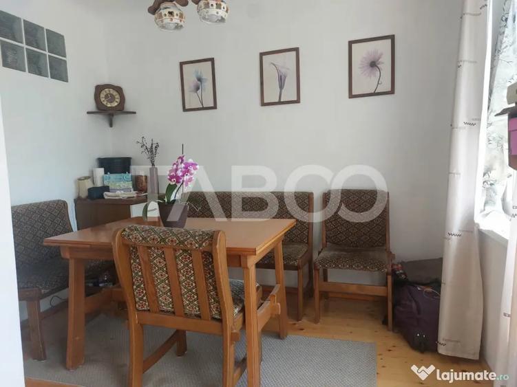 Casă cu 4 camere cu Teren 759 Mp în Central
