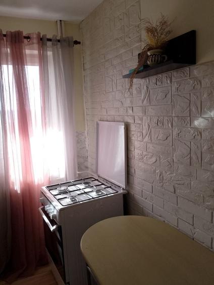 Garsonieră decomandată în Central