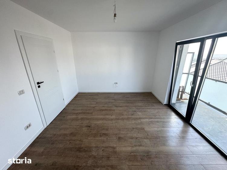 Casă cu 3 camere cu Teren 300 Mp în Valea Lupului