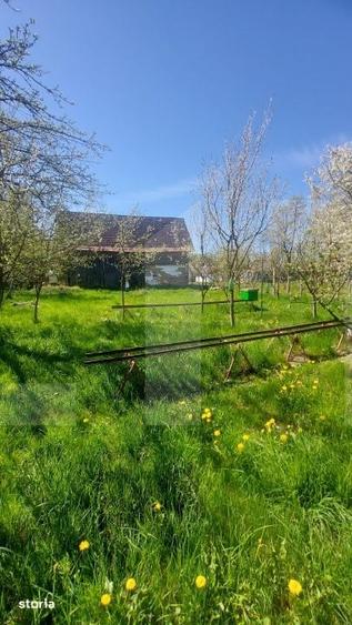 Casă cu 2 camere cu Teren 3100 Mp în Estelnic