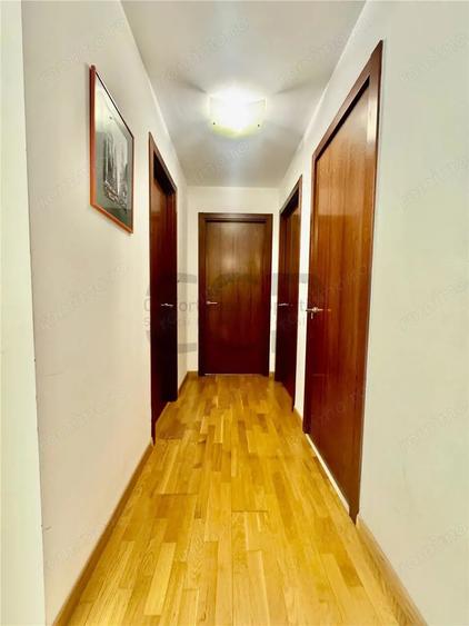 Apartament cu 3 camere decomandat în Iancu Nicolae