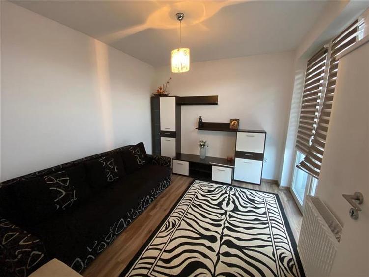 Duplex cu 5 camere cu Canalizare în Iris