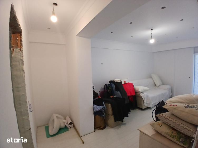 Berceni - Drumul Binelui - 3 camere cu gradina proprie 43 mp -centrala - 9