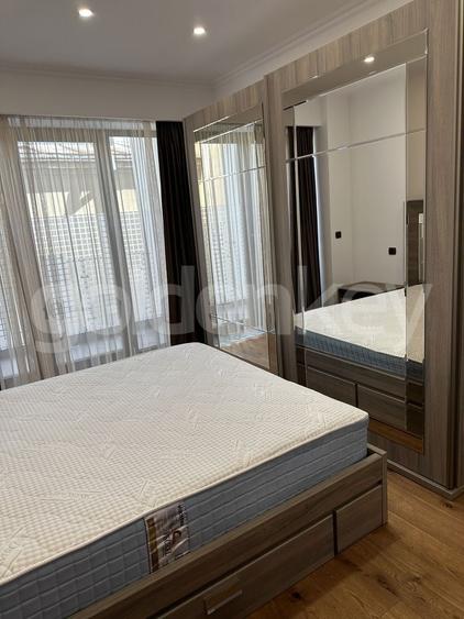 Apartament cu 3 camere decomandat, mobilat în Kiseleff
