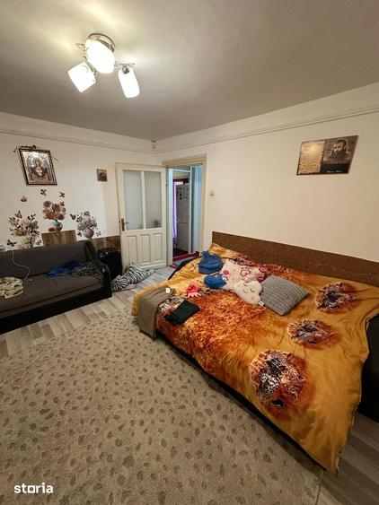 Casă cu 4 camere cu Teren 303 Mp în Rahova