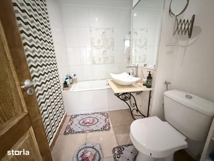 Apartament cu 3 camere în Rahova