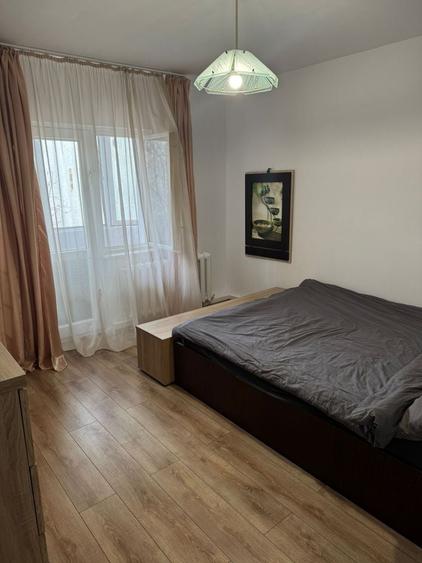 Apartament cu 2 camere decomandat în Exterior Vest