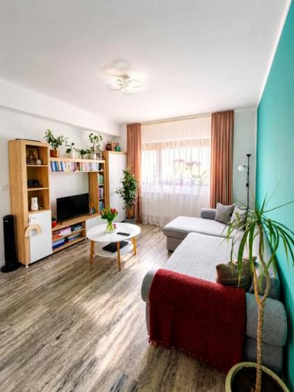Apartament cu 2 camere decomandat în Bucium