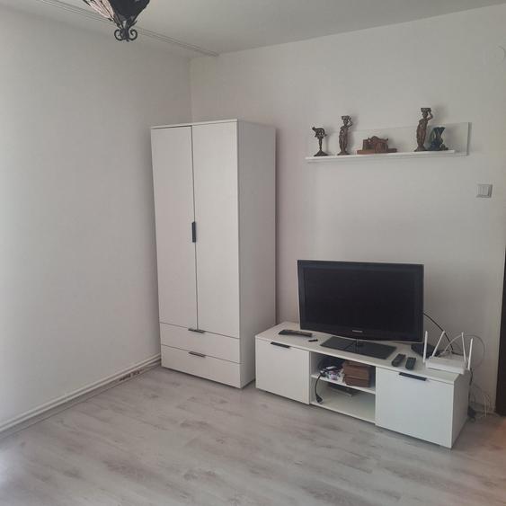 Apartament decomandat în Sebastian
