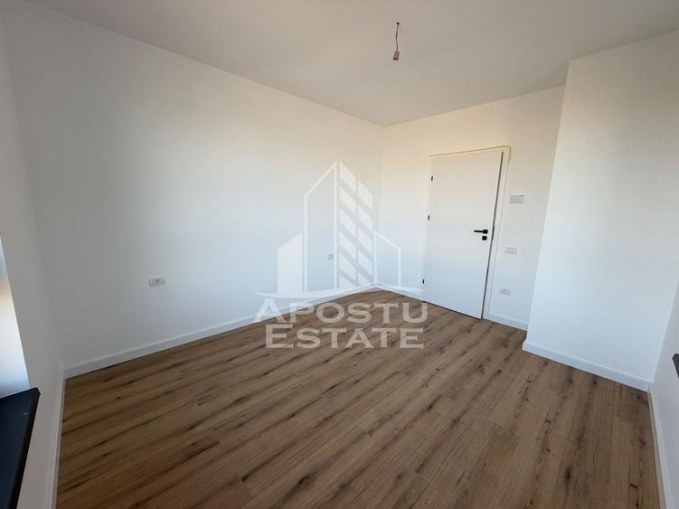 Apartament cu 2 camere semidecomandat în Torontalului