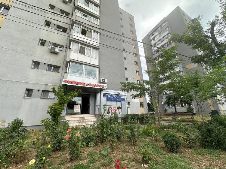 Spațiu comercial, de 40 mp, în Zahana