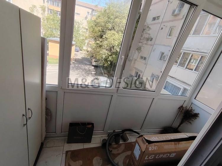 Apartament cu 2 camere semidecomandat, mobilat în Soarelui