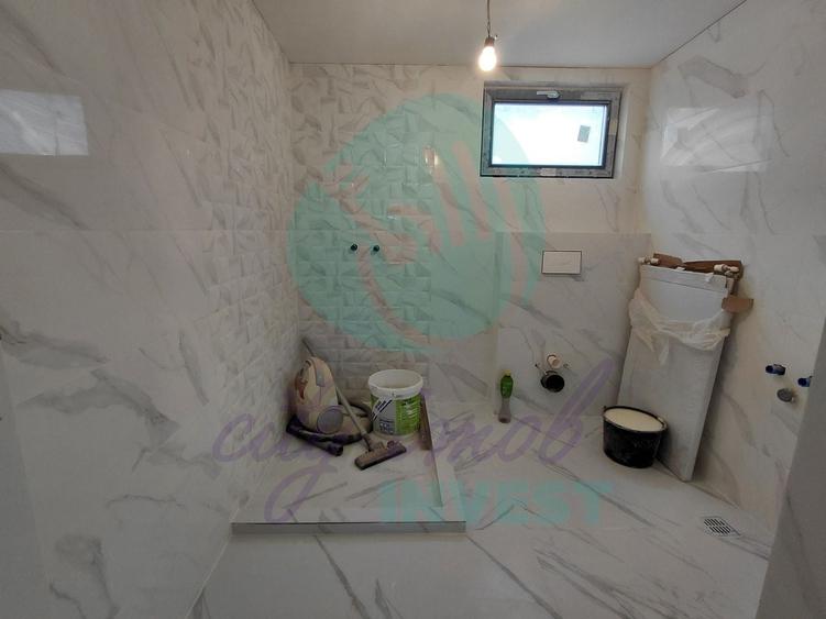 Apartament cu 3 camere decomandat, mobilat în Calea Călărașilor