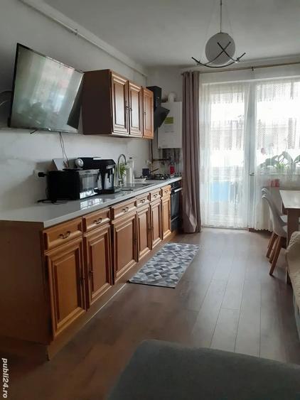Apartament cu 2 camere decomandat în Florești