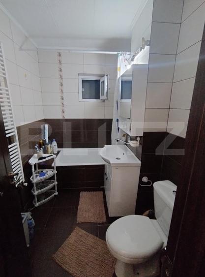 Apartament cu 3 camere decomandat, mobilat în 1 Mai