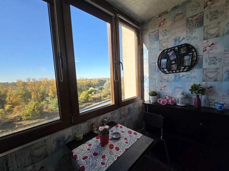 Apartament cu 3 camere nedecomandat în Micălaca