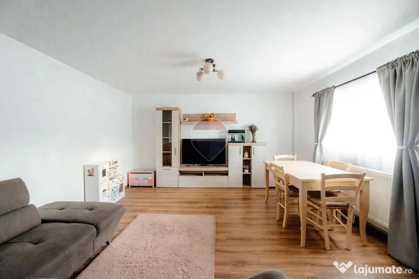 Casă cu 5 camere cu Teren 1800 Mp în Udeni-Zăvoi
