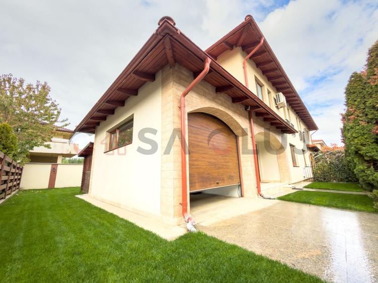 Duplex cu 5 camere cu Canalizare în Florești