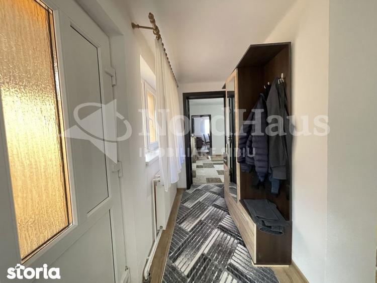 Casă cu 3 camere cu Canalizare în Șura Mare