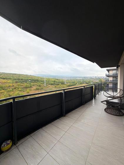 Apartament cu 3 camere semidecomandat, mobilat în Gheorgheni