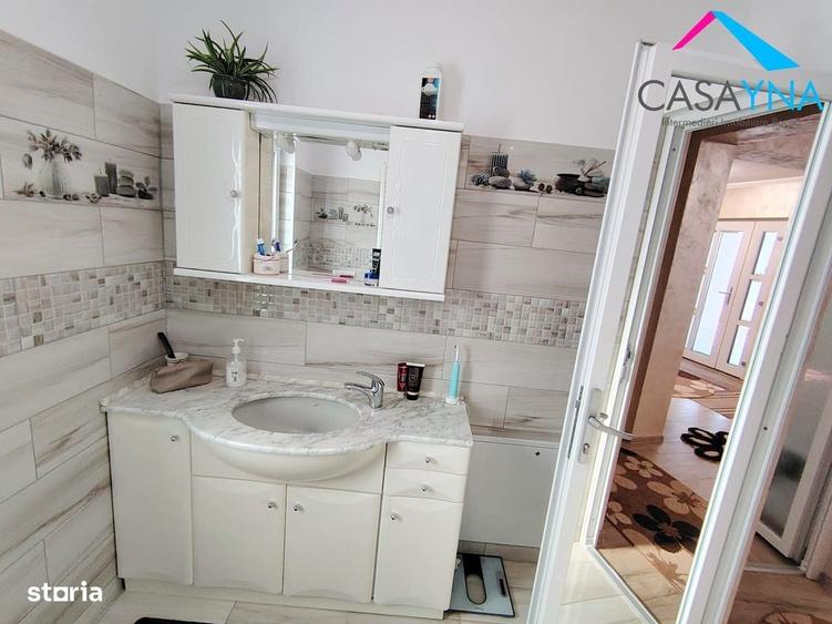 Casă cu 4 camere cu Teren 375 Mp în Letea Veche