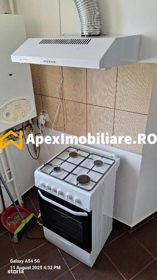 Garsonieră decomandată, mobilată în Chitila