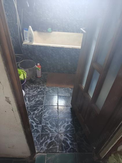 Vand apartament cu 3 camere in micro 17 etajul 4 - 4