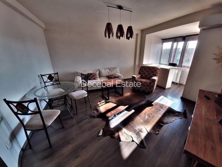 Apartament cu 3 camere semidecomandat, mobilat în Tineretului