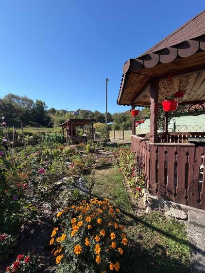 Casă cu 4 camere în Petros