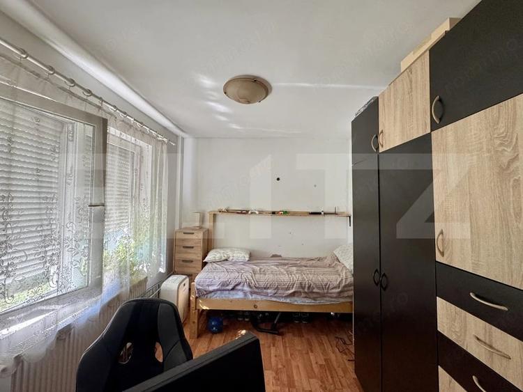 Garsonieră decomandată în Tudor