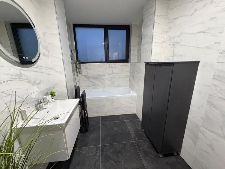 Apartament cu 2 camere semidecomandat în Odăile