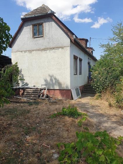 Casă cu 2 camere cu Teren 1000 Mp în Inand