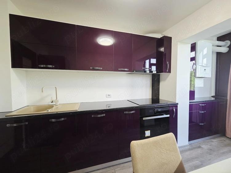 Apartament cu 2 camere decomandat în Micro 17