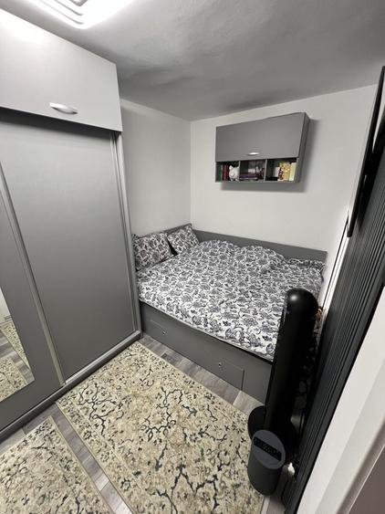 Apartament cu 2 camere decomandat în Crâng