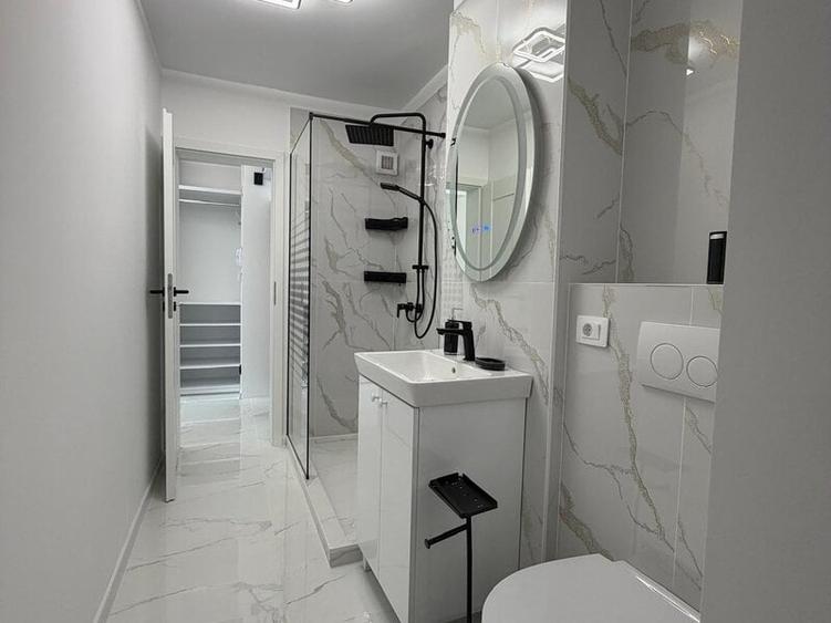 Apartament cu 2 camere semidecomandat în Drumul Taberei — fotografia 1